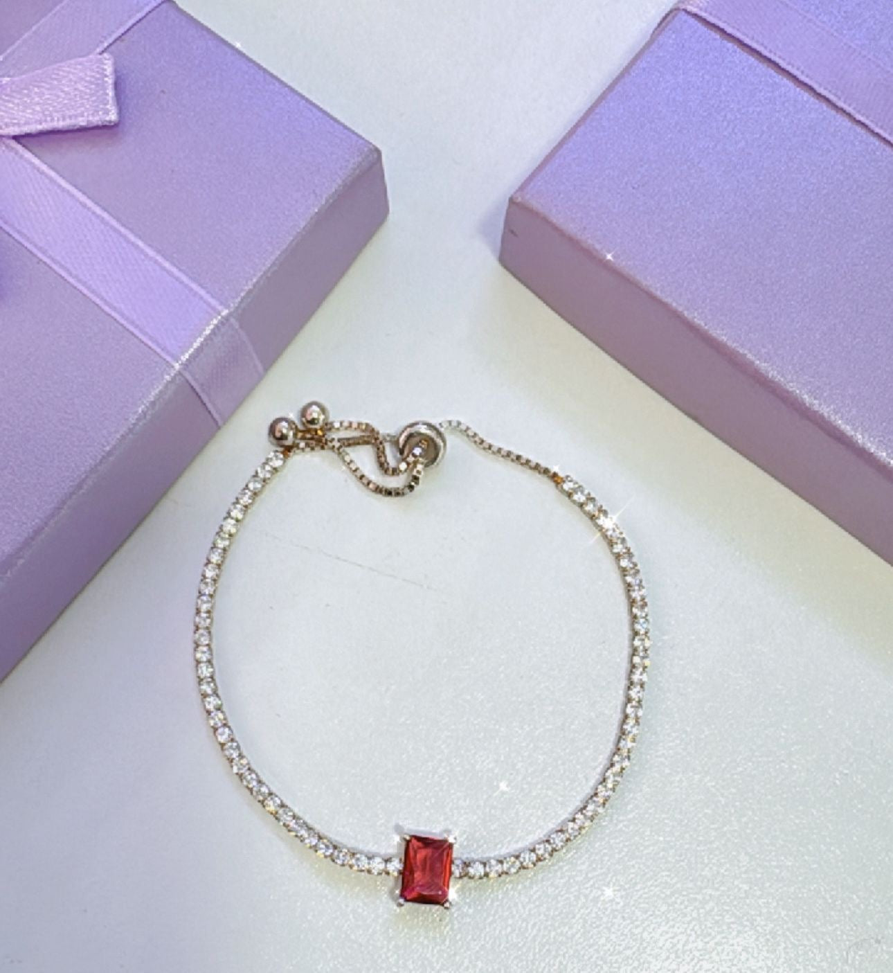 Pulsera enjoyada de plata